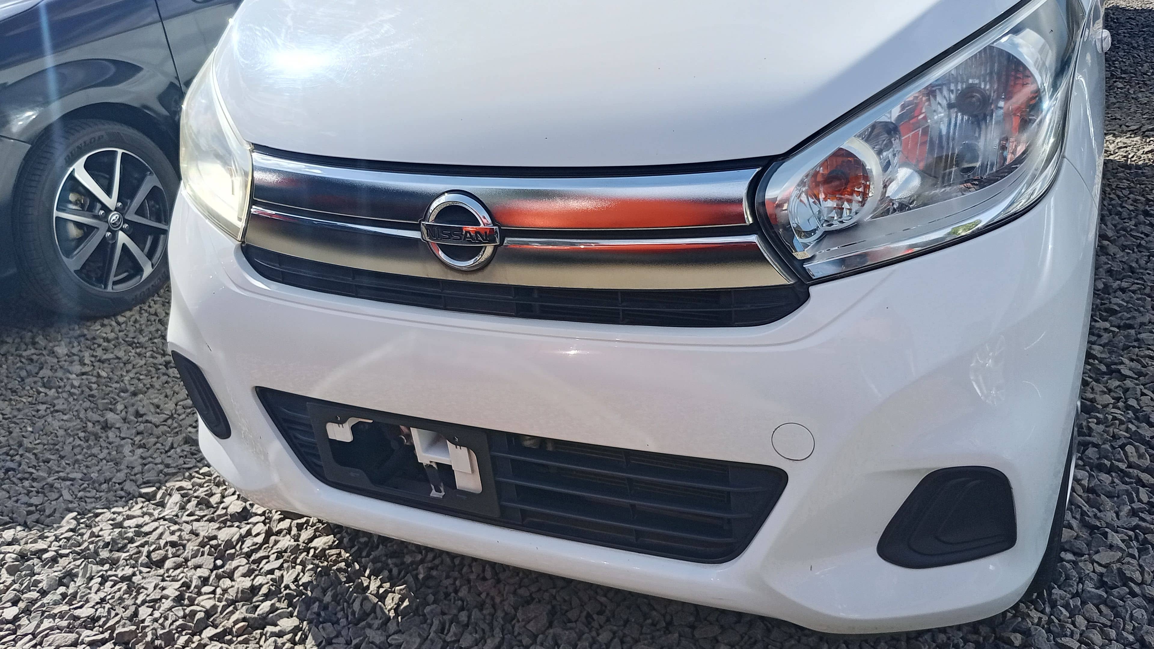 Car photo 8
