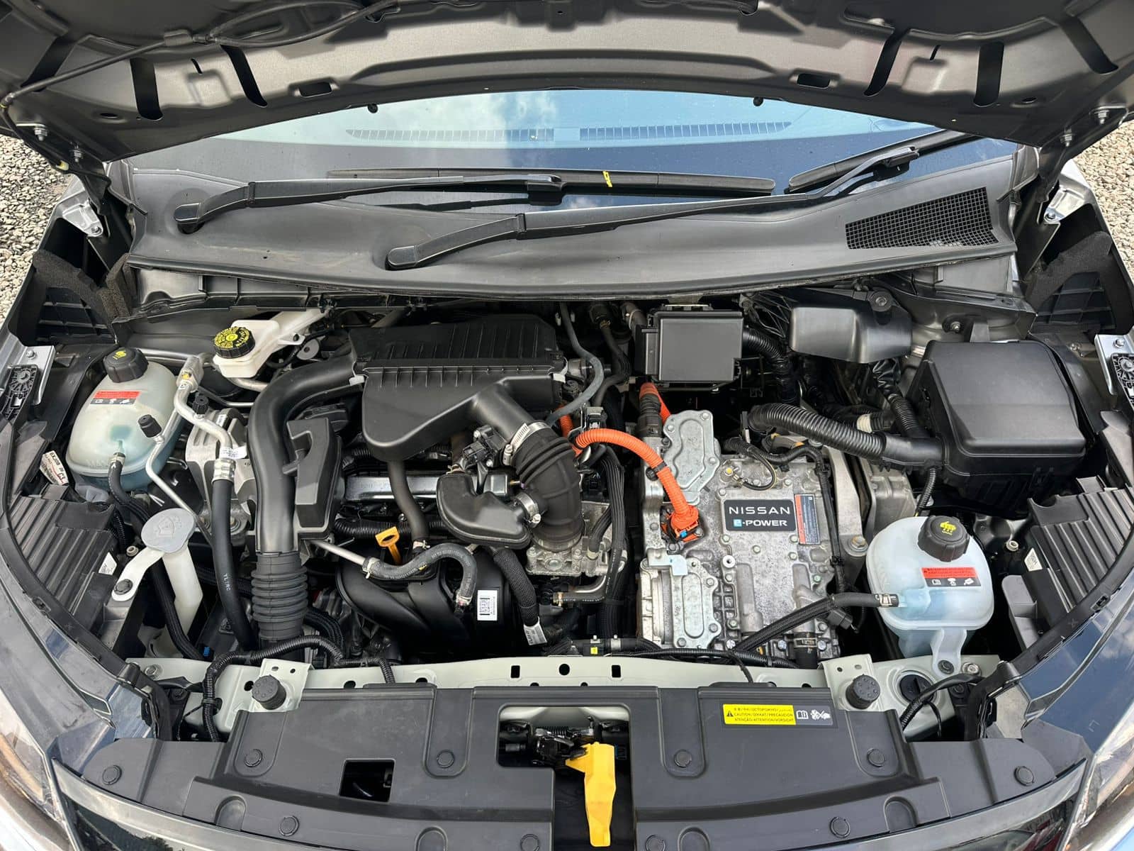 Car photo 12
