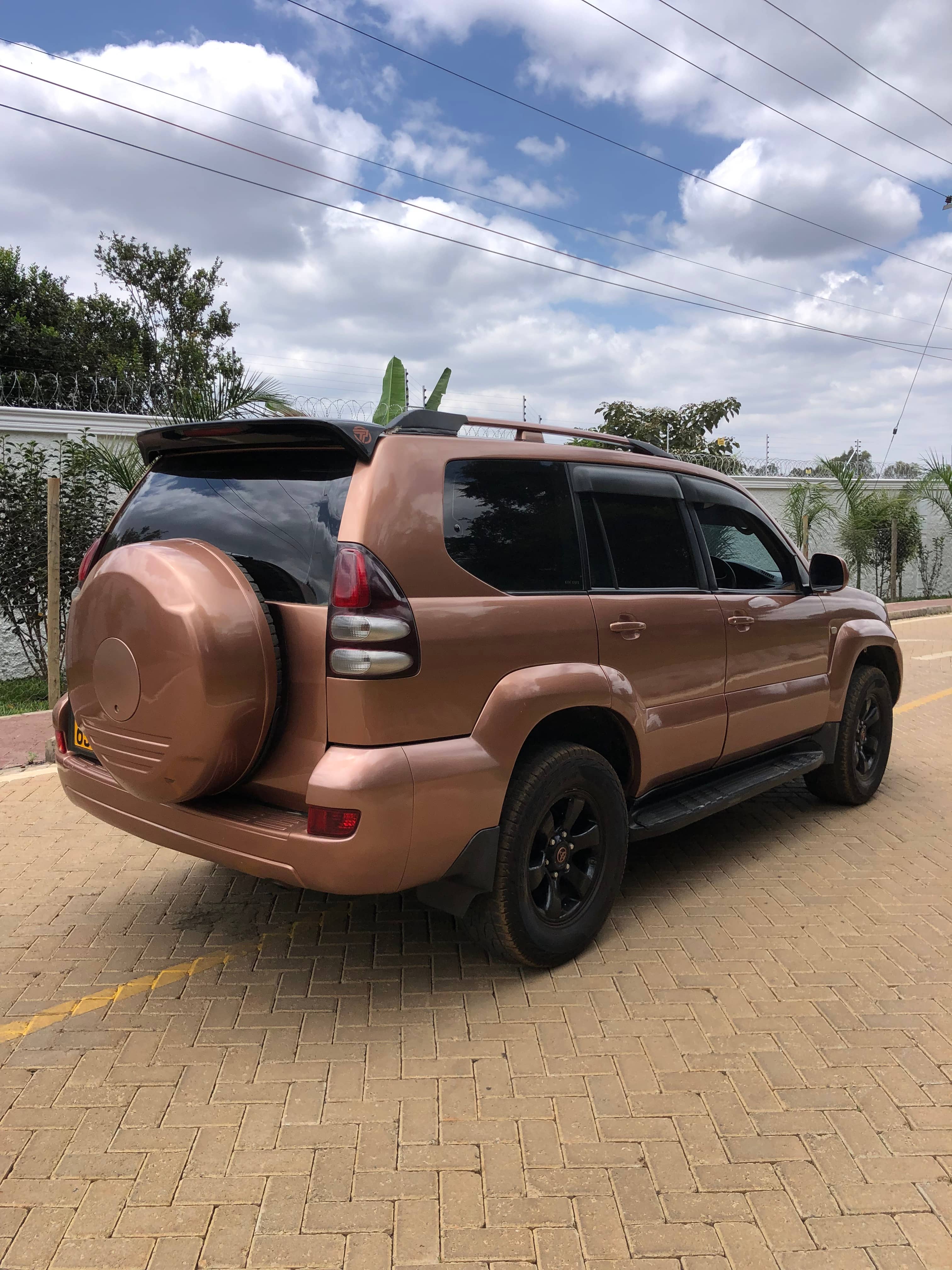 Car photo 5