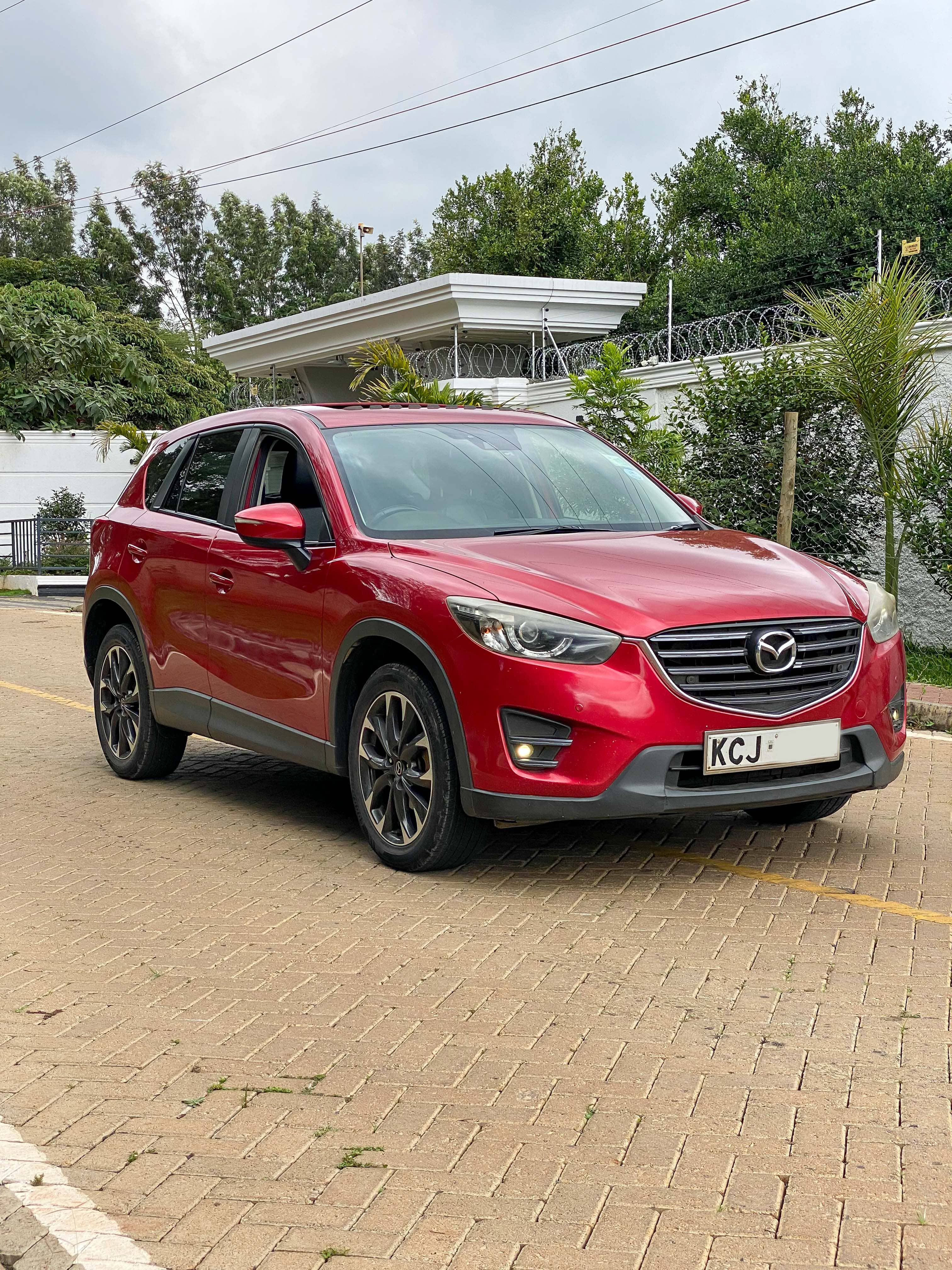 Car photo 3