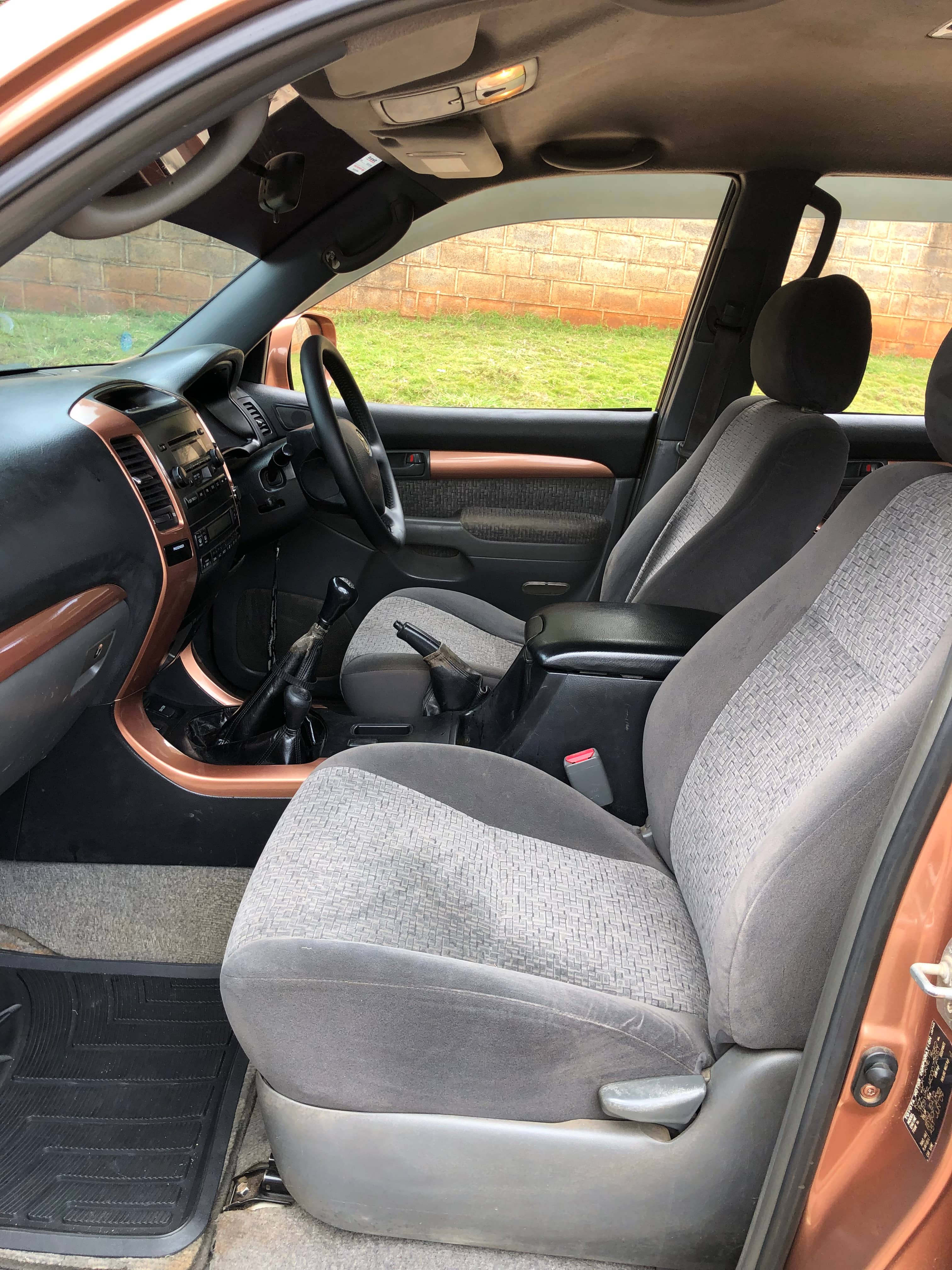 Car photo 12