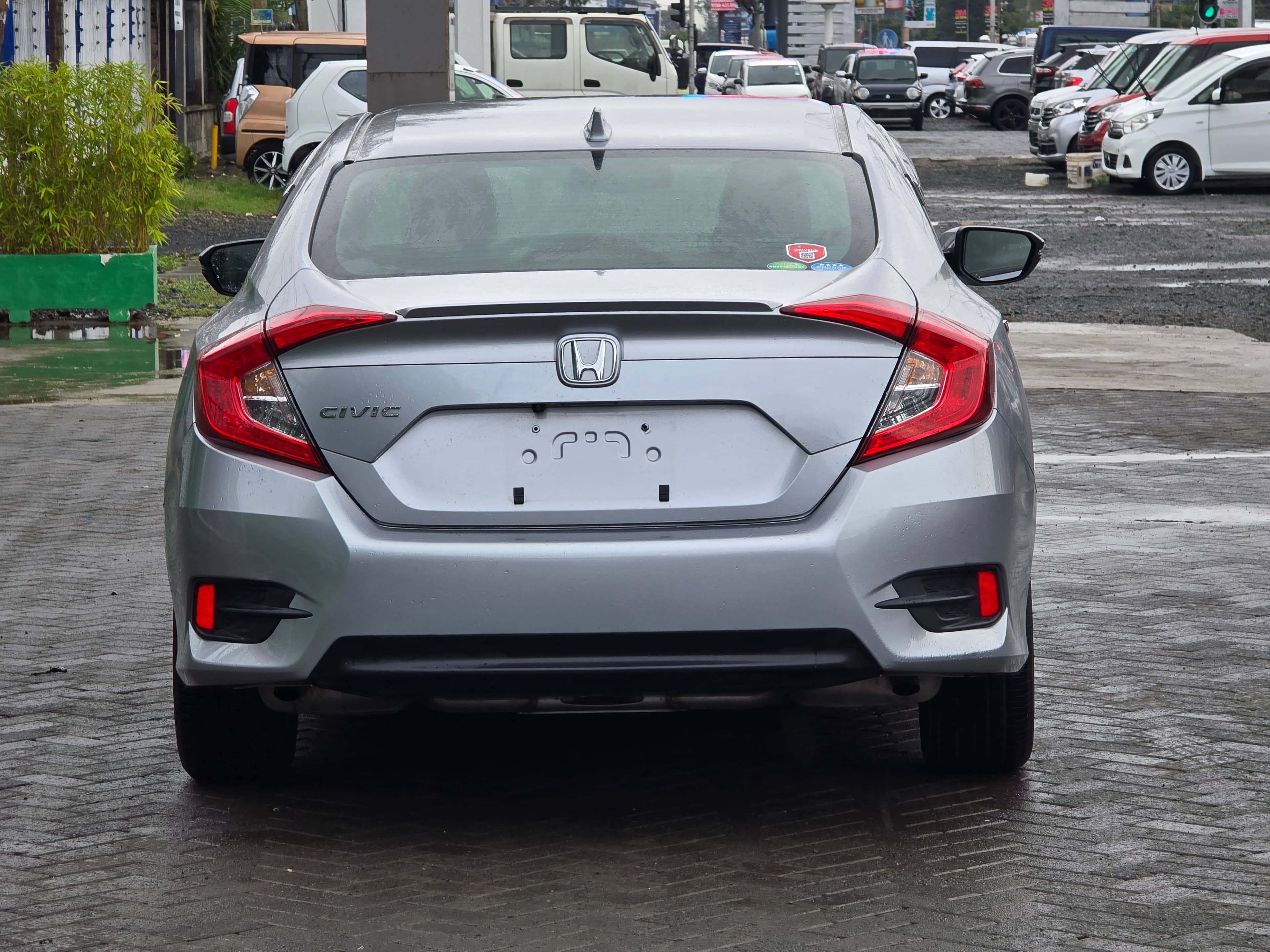 Car photo 2