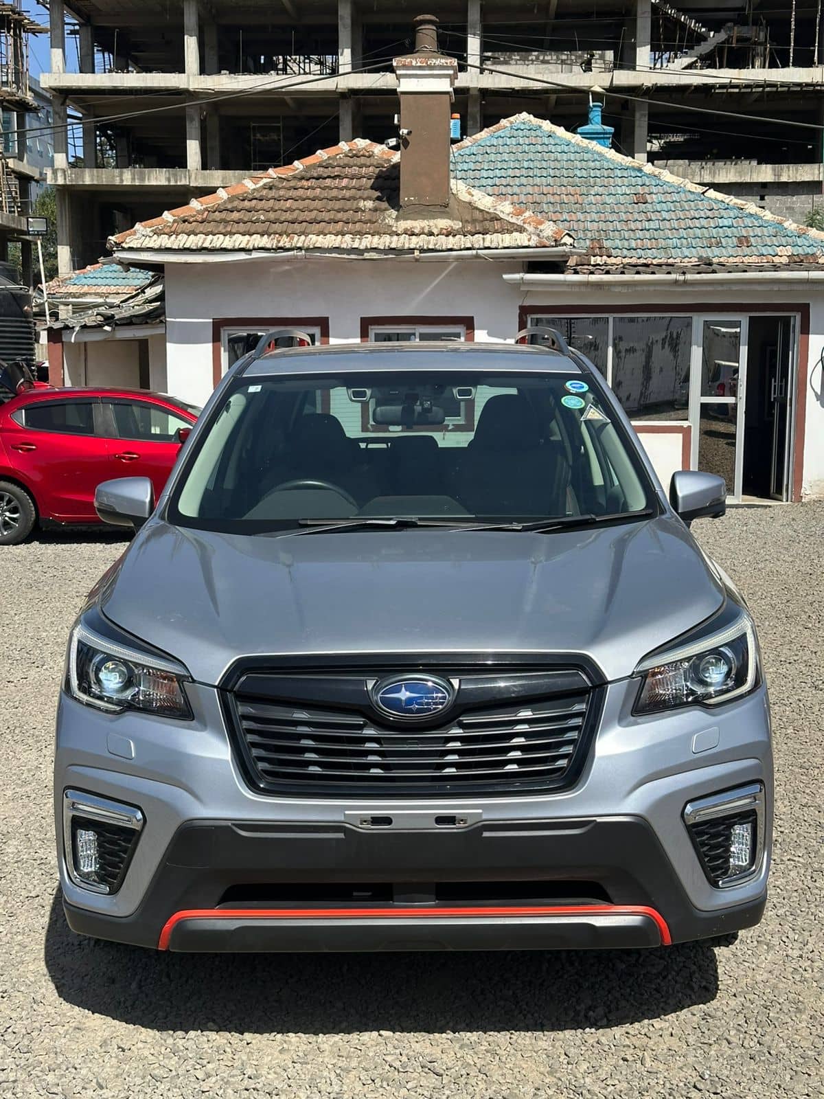 Car photo 10
