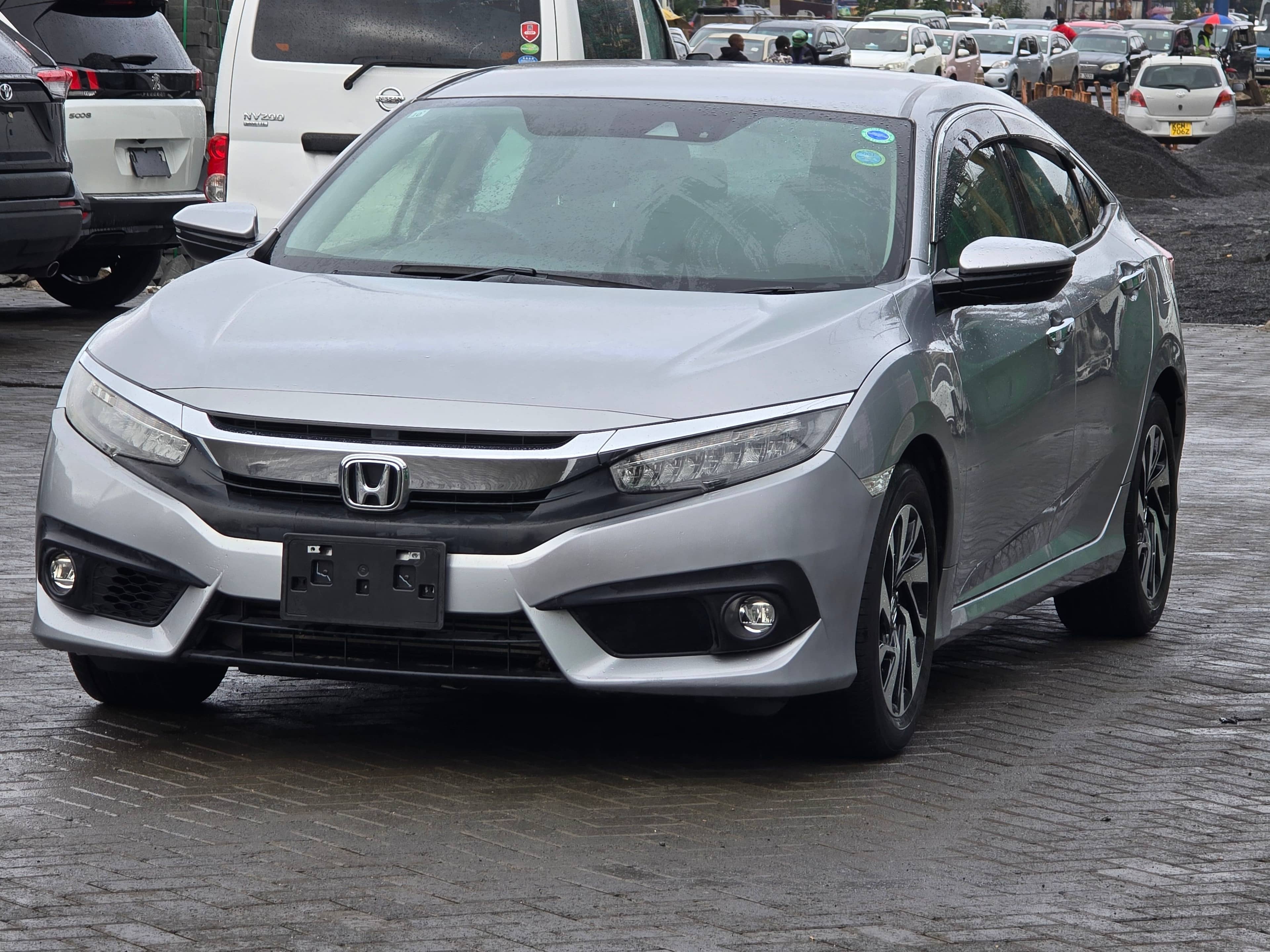Car photo 4