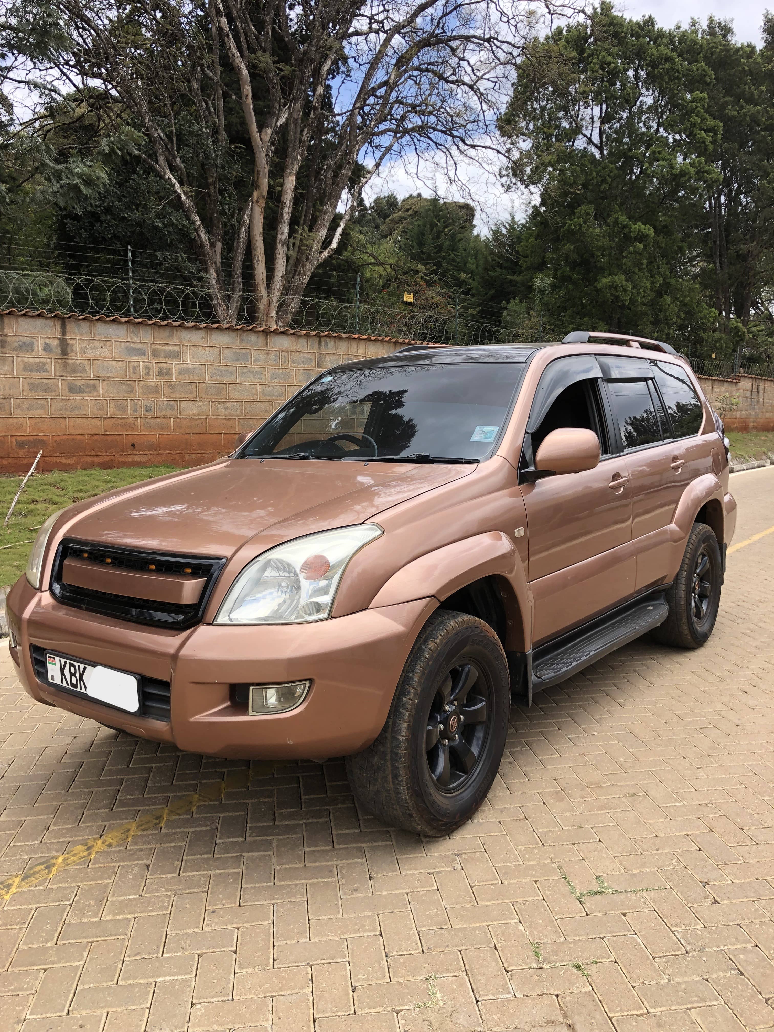 Car photo 3