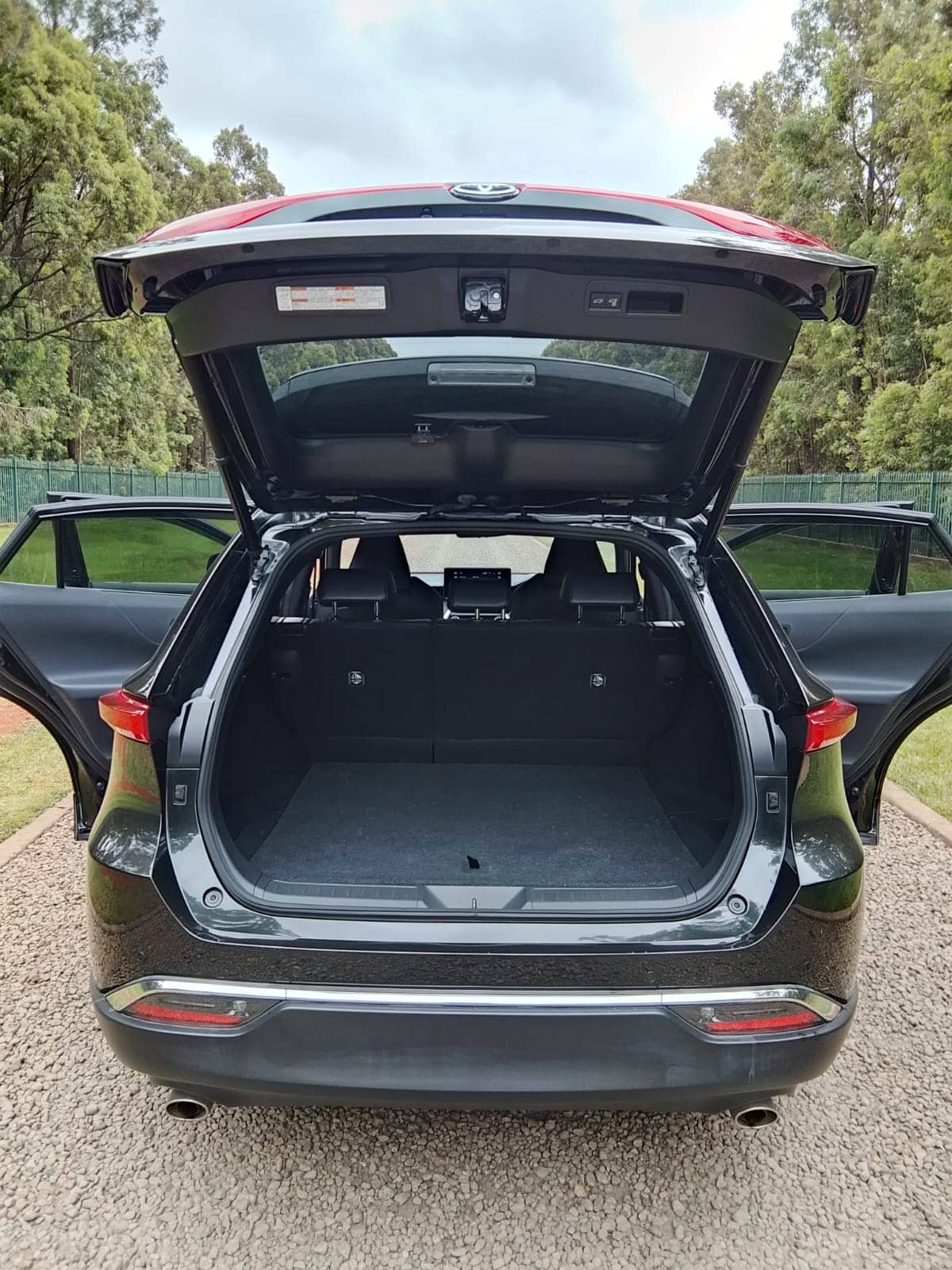 Car photo 7