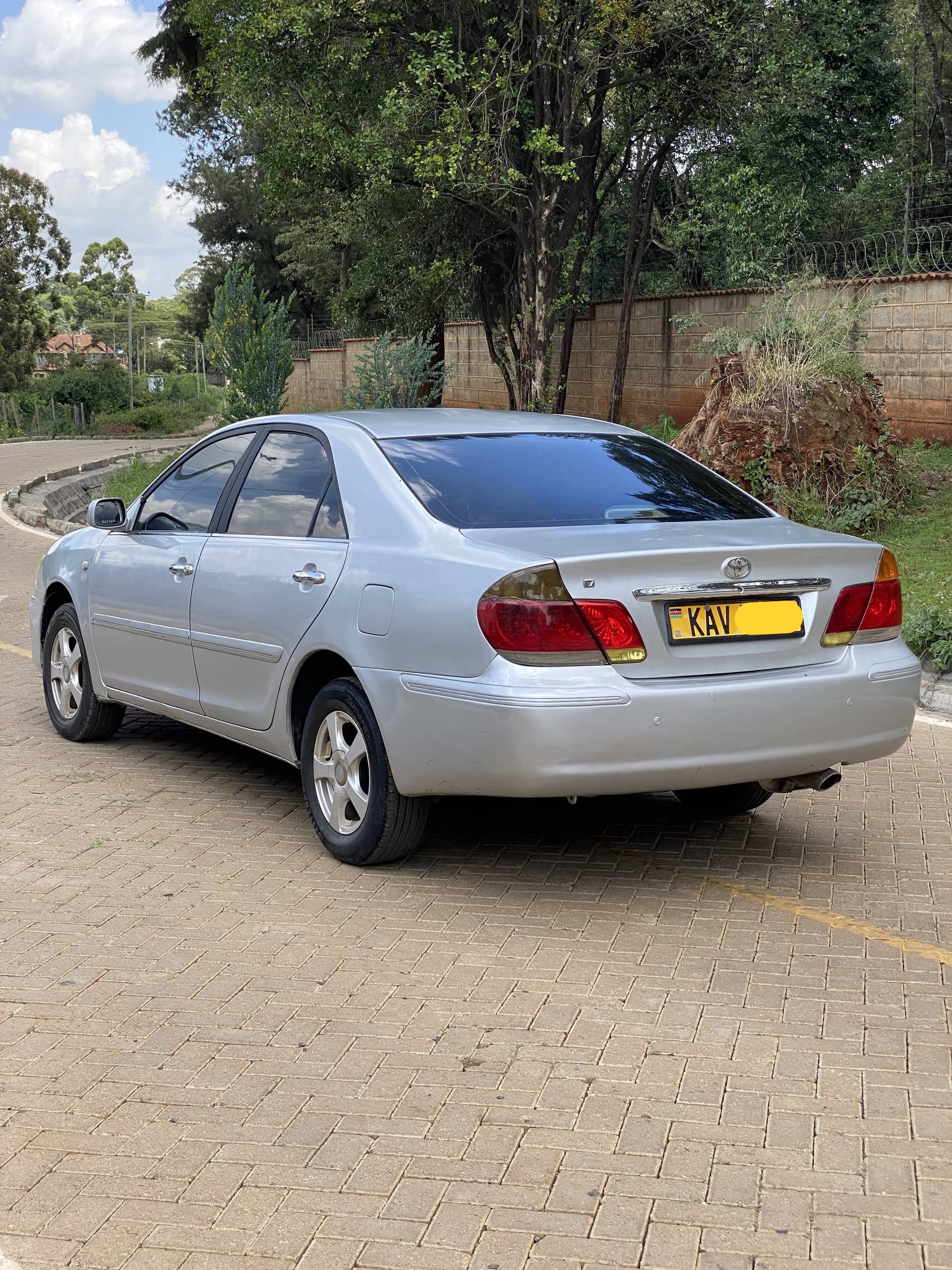 Car photo 7
