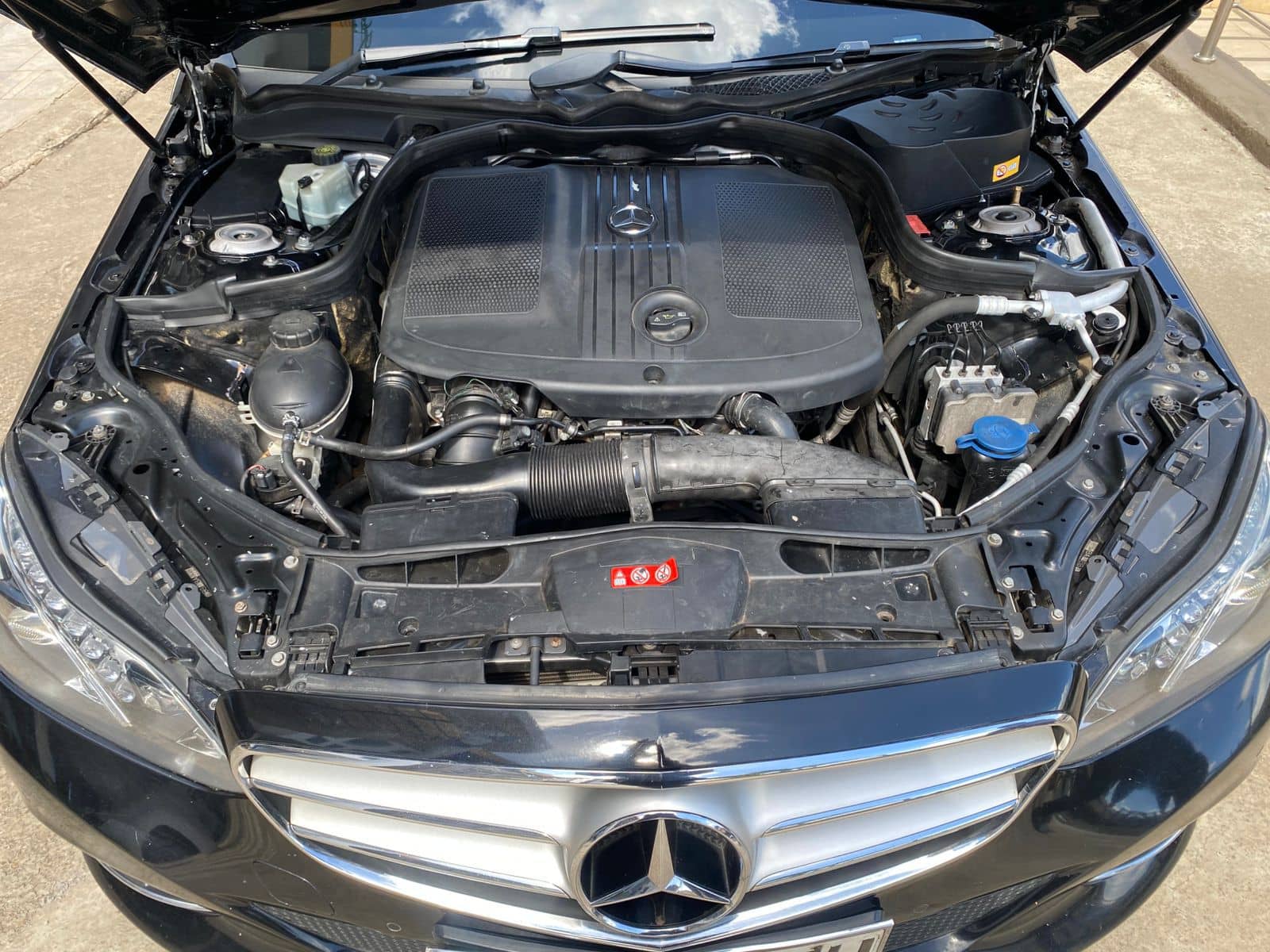 Car photo 11