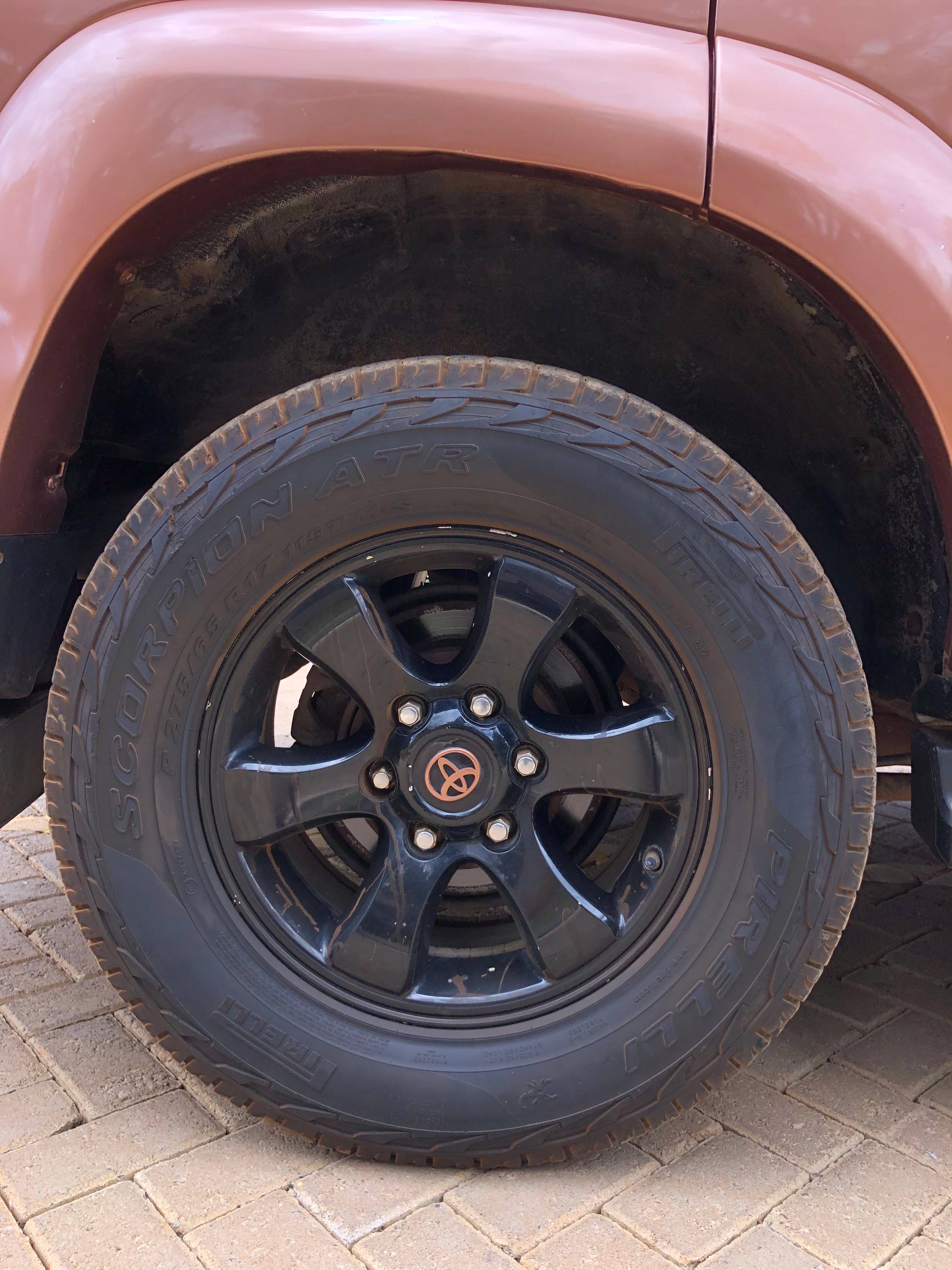 Car photo 8