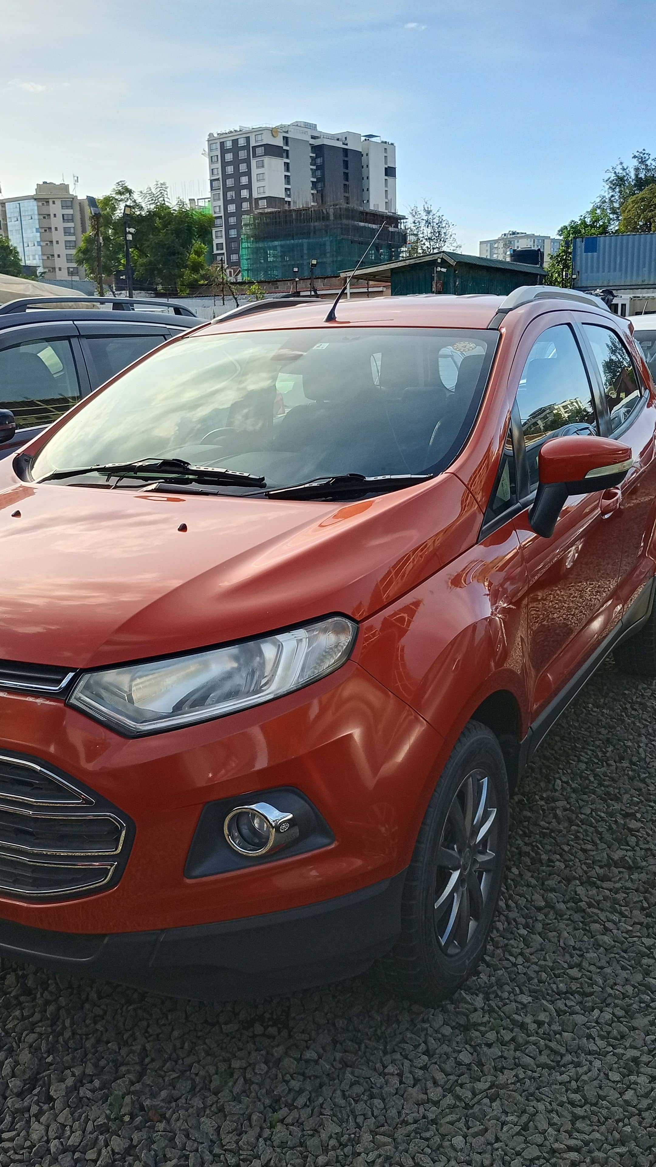 Car photo 11