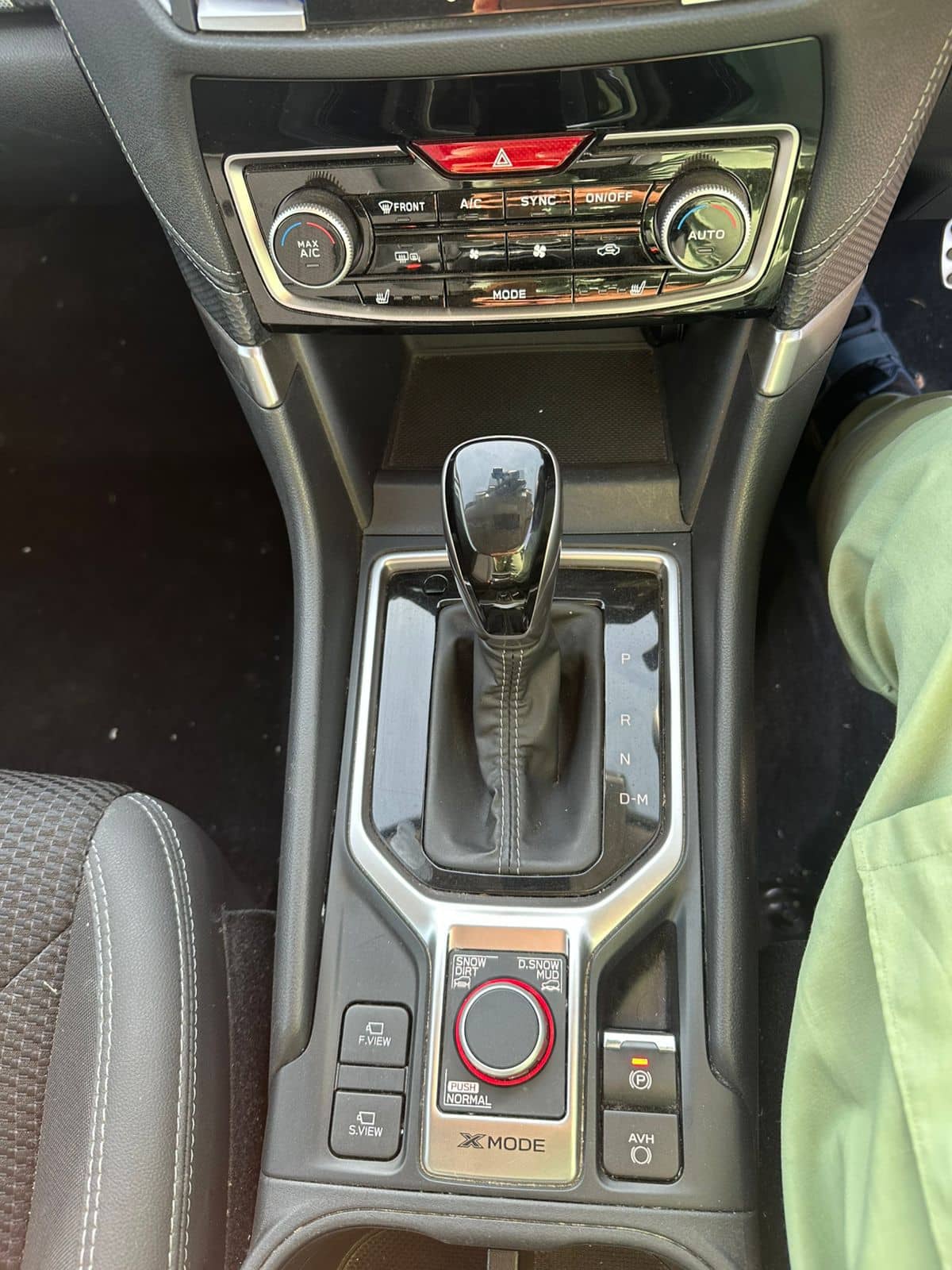Car photo 8