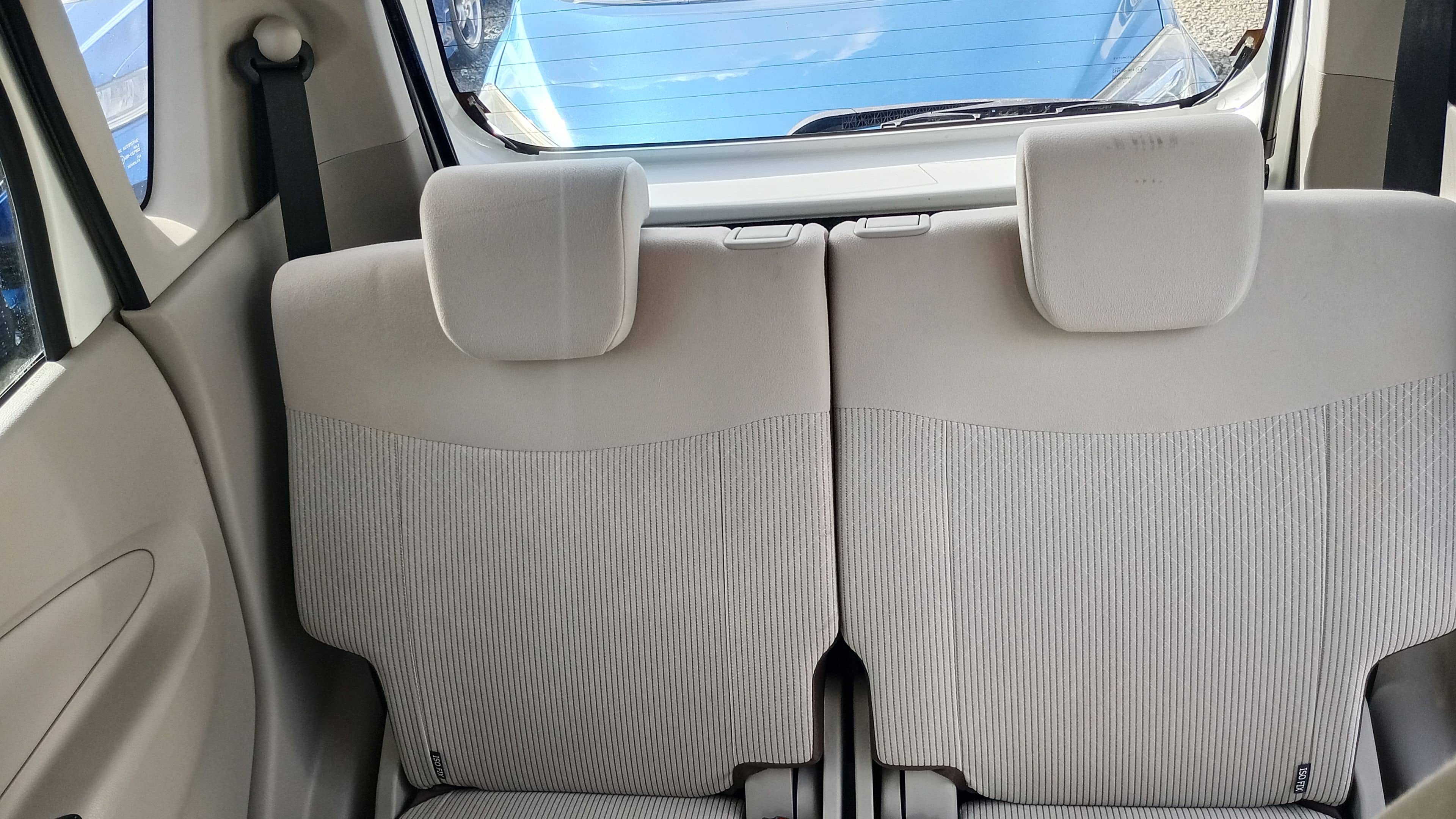 Car photo 5