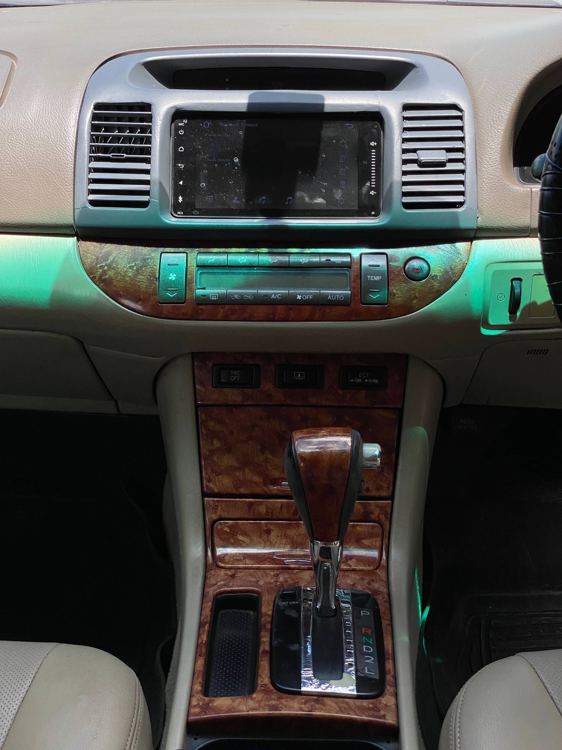 Car photo 11