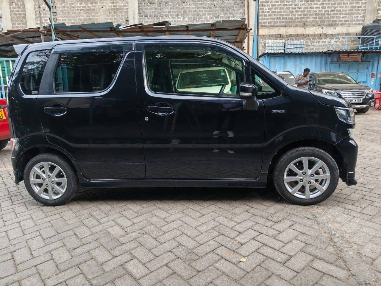 Car photo 7